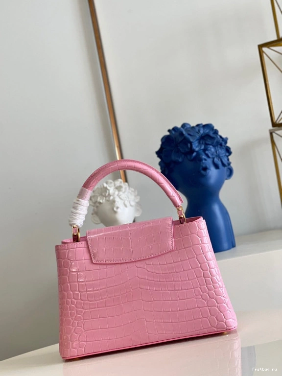 Frstbag ru MM LOUIS CAPUCINES VUITTON 0803